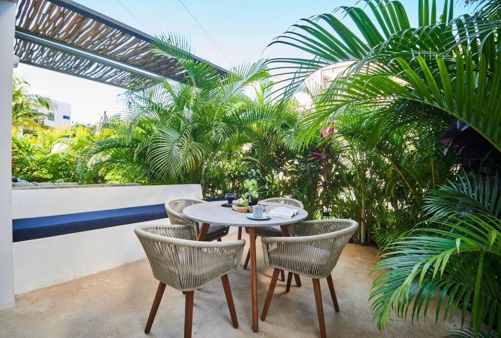 Appartamento Neem 14 1Br Bohogem In The Heart Of Tulum Esterno foto